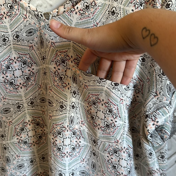 Maurices patterned blouse with pocket - Picture 2 of 6